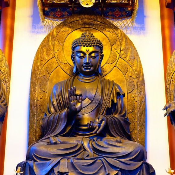 Lời Phật dạy về vay tiền
